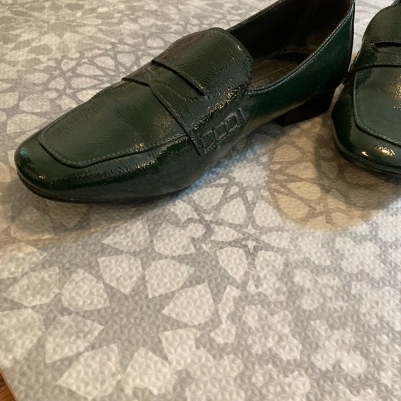 ASOS Design Membership Loafer Flat Shoes in Green - Picture 6 of 9